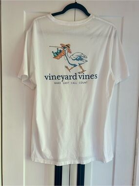 Vineyard Vines Graphic T Shirt White Pelican “Make last call count” L